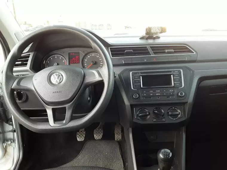 Volkswagen Gol Prata 5