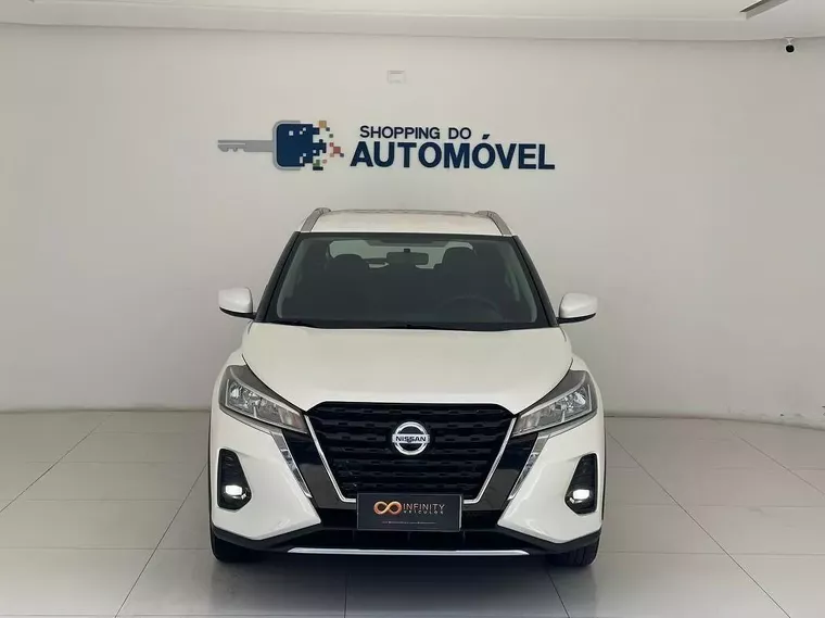 Nissan Kicks Branco 18