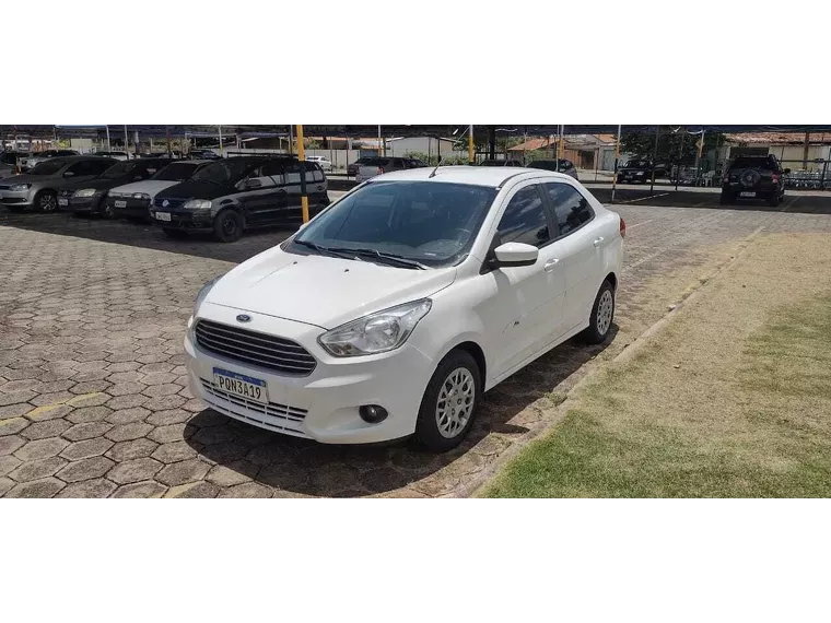 Ford KA + Branco 14