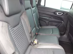 Jeep Commander