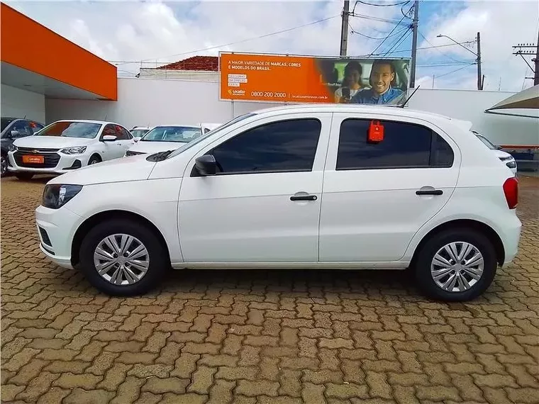 Volkswagen Gol Branco 8