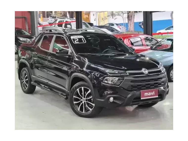 Fiat Toro Preto 2