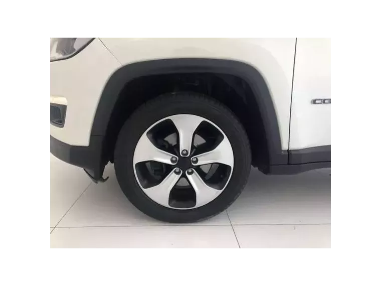 Jeep Compass Branco 16