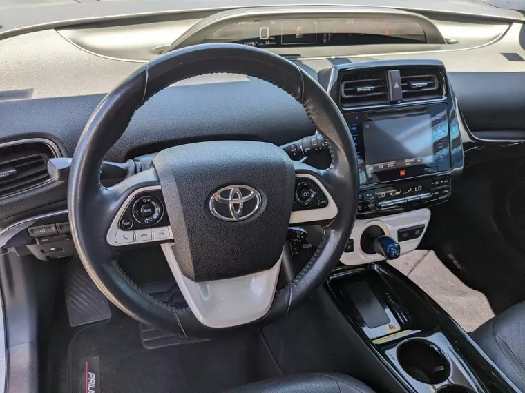 Toyota Prius Branco 13