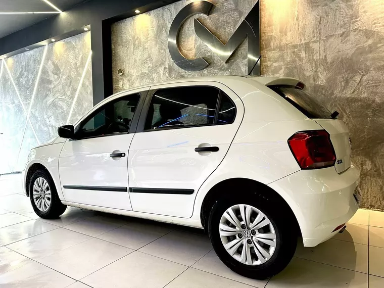 Volkswagen Gol Branco 12