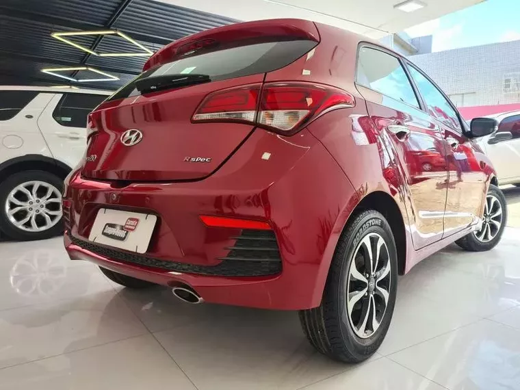 Hyundai HB20 Vermelho 9