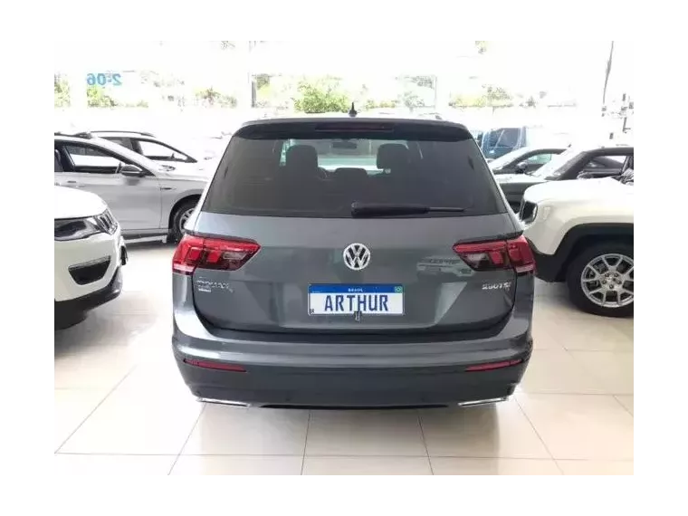 Volkswagen Tiguan Cinza 2