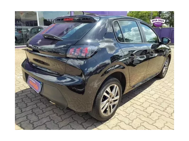 Peugeot 208 Preto 6