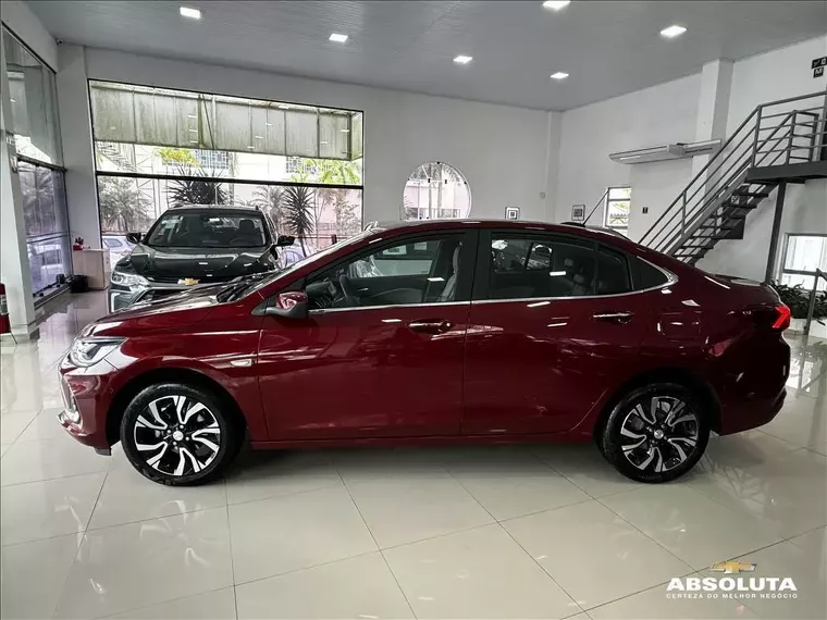 Chevrolet Onix Vermelho 11