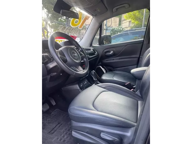 Jeep Renegade Preto 4