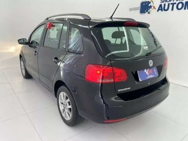 Volkswagen Spacefox Preto 12