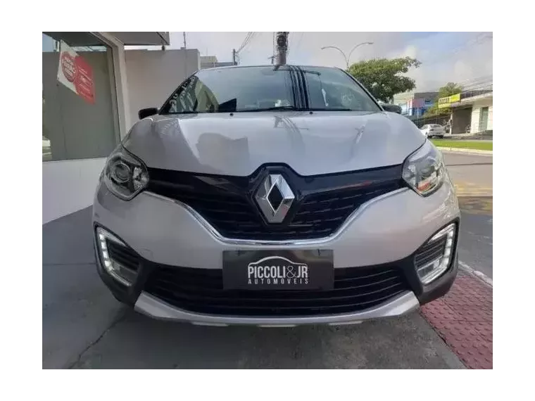 Renault Captur Prata 6