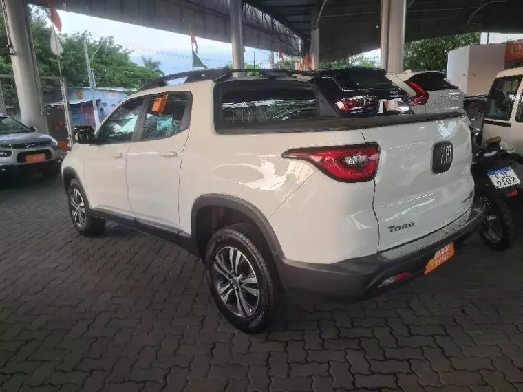 Fiat Toro Branco 5