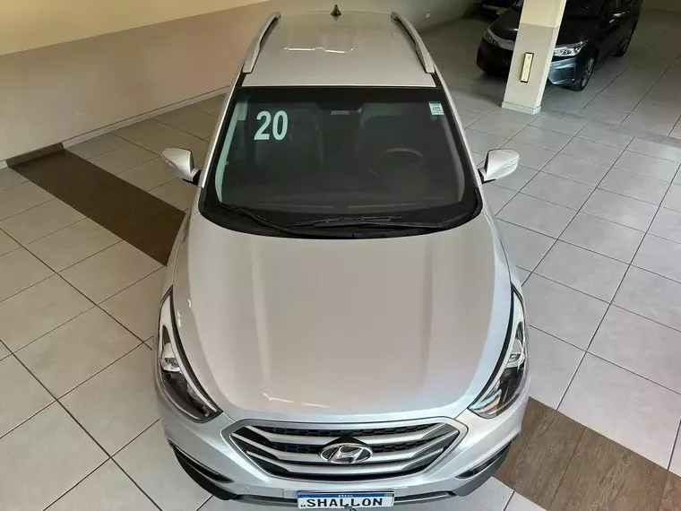 Hyundai IX35 Prata 16