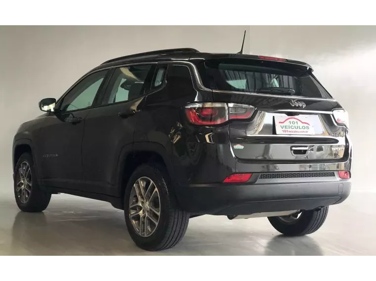 Jeep Compass Verde 2