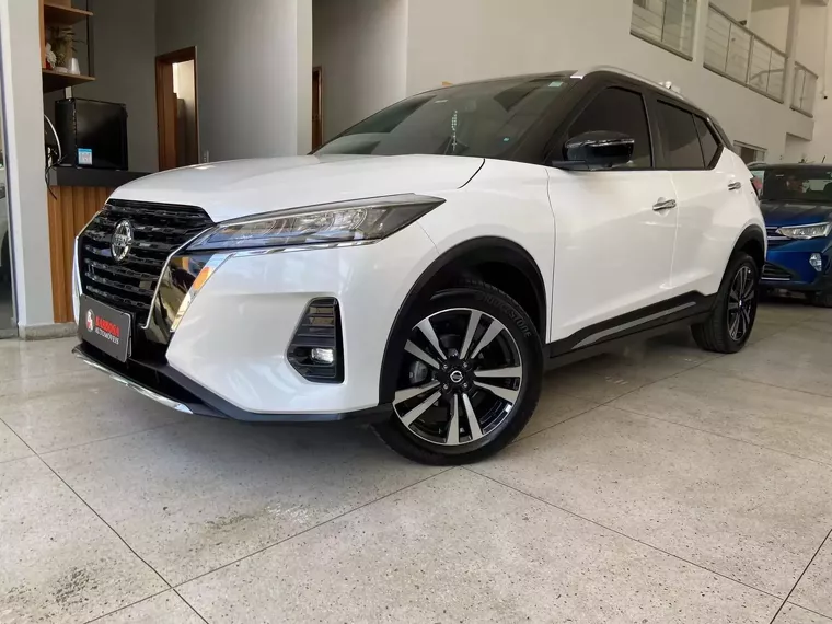 Nissan Kicks Branco 7