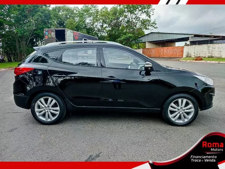 Hyundai IX35 Preto 17