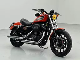Sportster 883