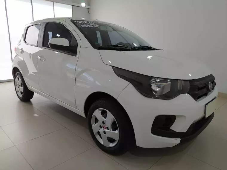 Fiat Mobi Branco 4