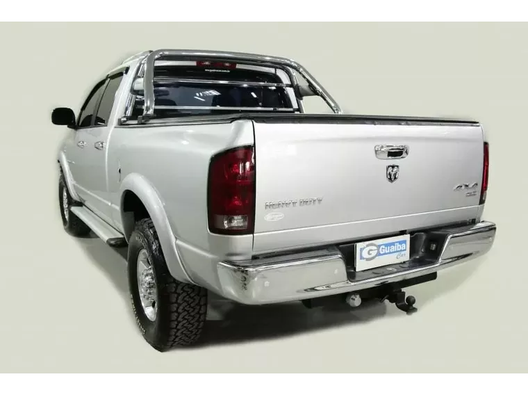 Dodge RAM Prata 4