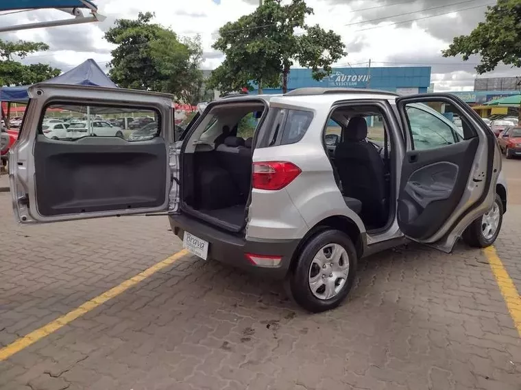 Ford Ecosport Prata 12