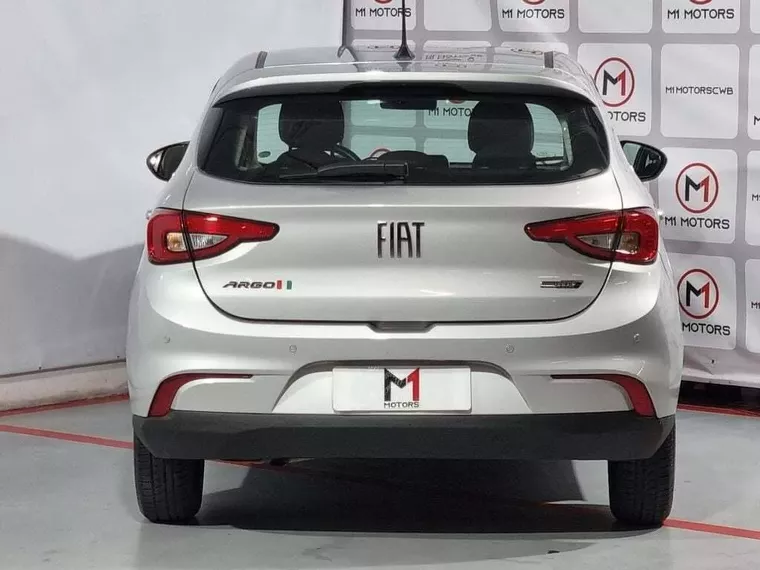 Fiat Argo Prata 4