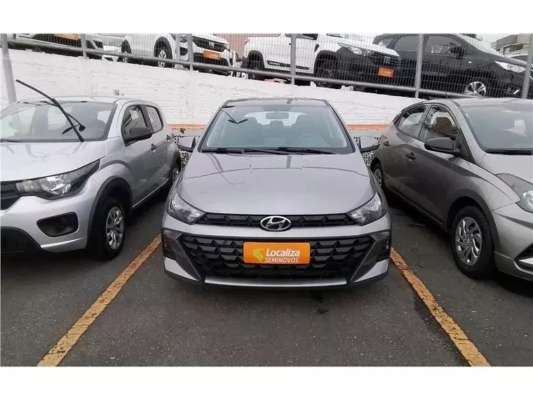 Hyundai HB20 Cinza 9