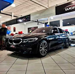 BMW 320i