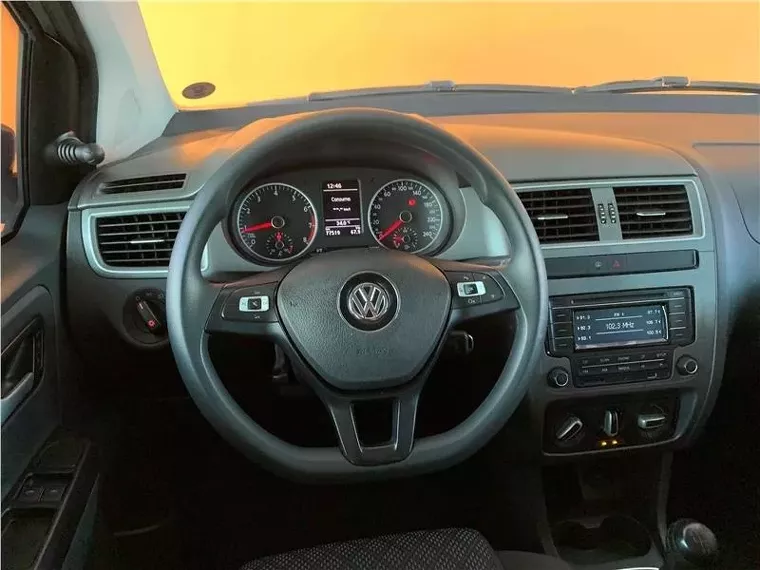 Volkswagen Fox Branco 3