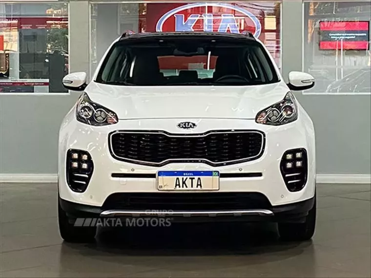 KIA Sportage Branco 8