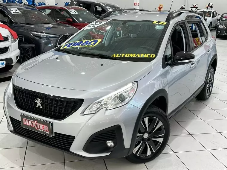 Peugeot 2008 Prata 11