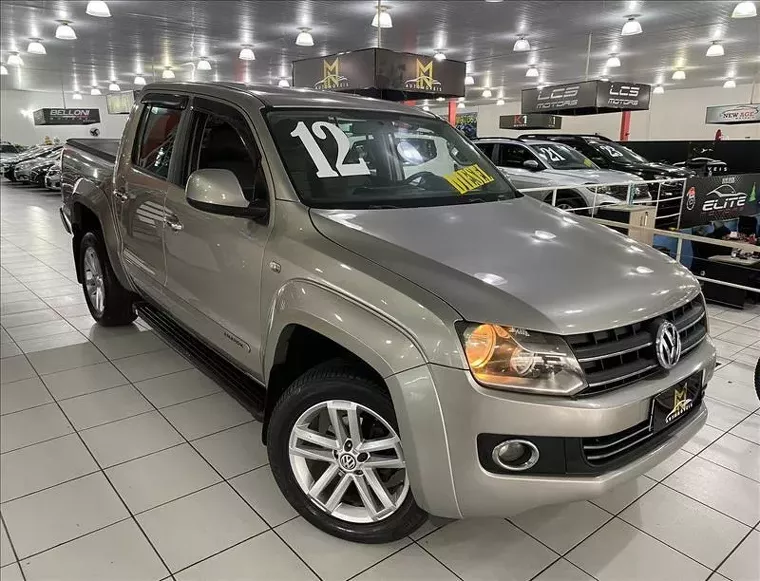 Volkswagen Amarok Prata 1