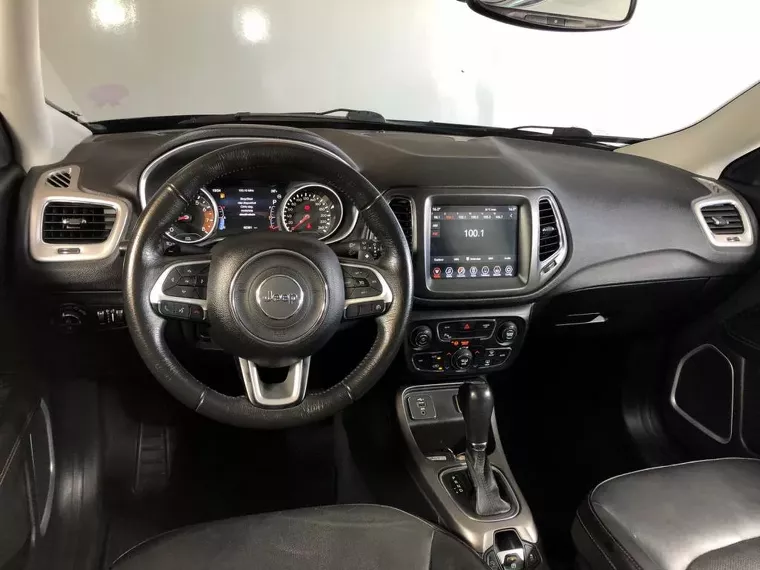 Jeep Compass Preto 20