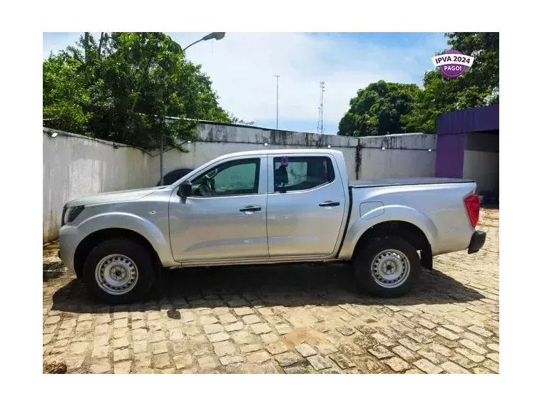 Nissan Frontier Prata 7