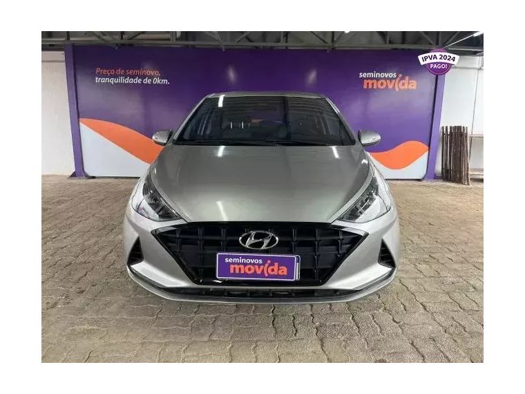 Hyundai HB20S Prata 6