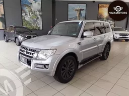 Mitsubishi Pajero Full