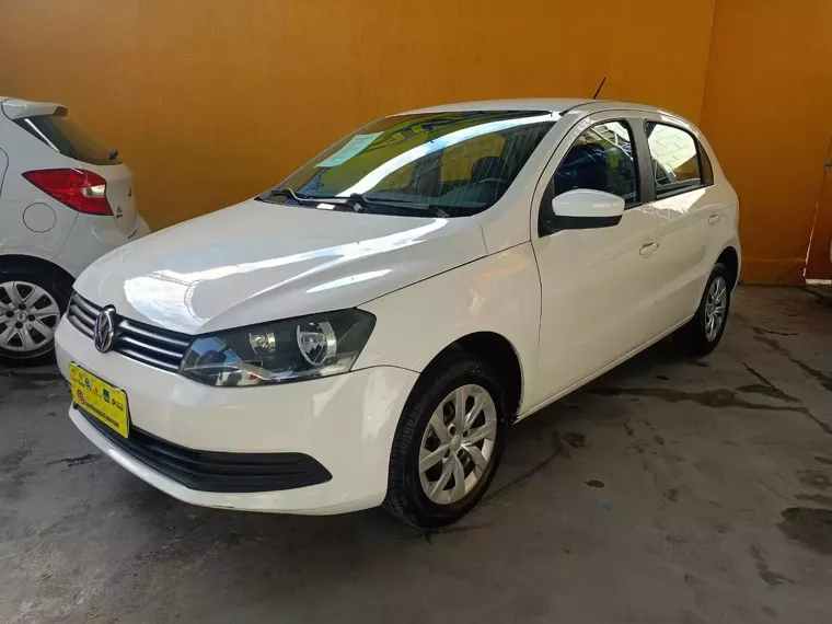 Volkswagen Gol Branco 2