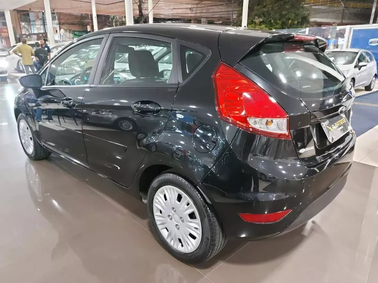 Ford Fiesta Preto 2