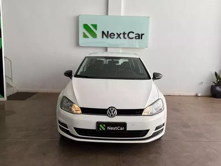 Volkswagen Golf Branco 1