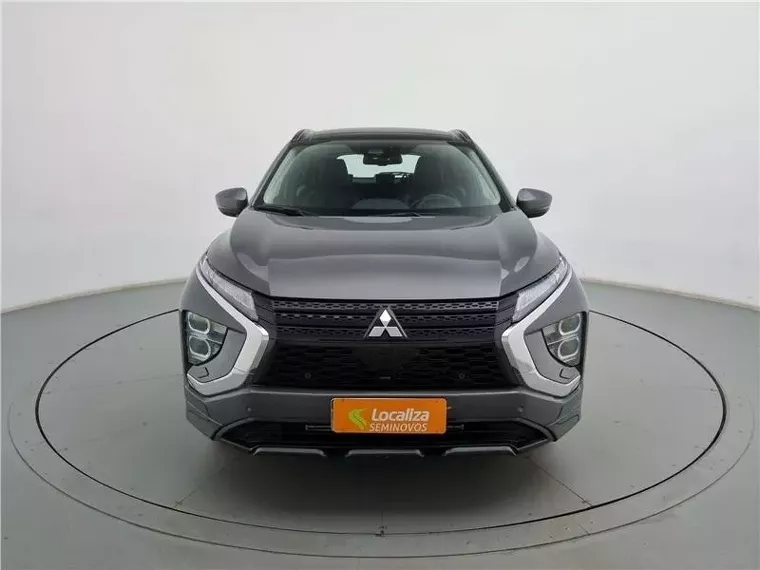 Mitsubishi Eclipse Cross Cinza 16