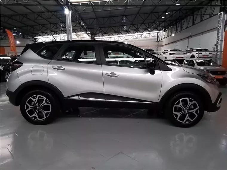 Renault Captur Prata 13