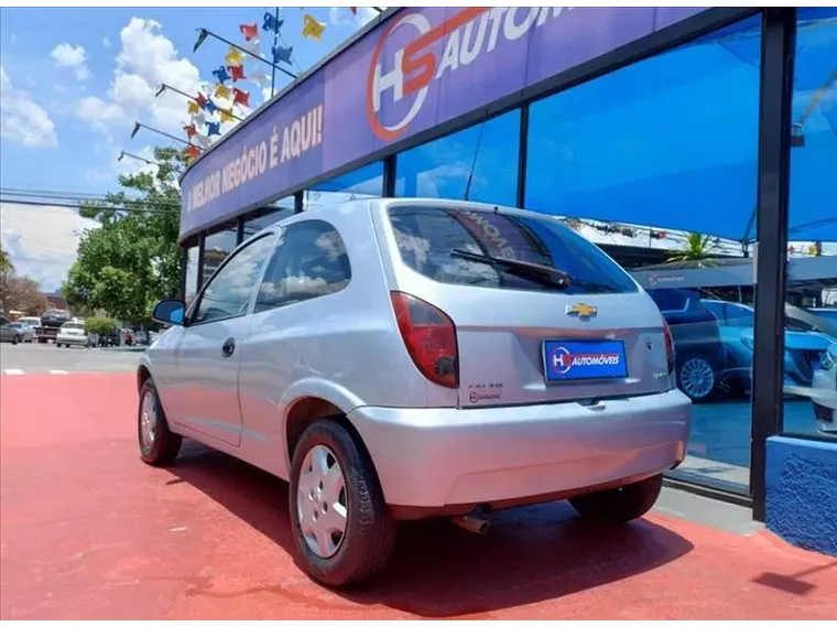 Chevrolet Celta Prata 5