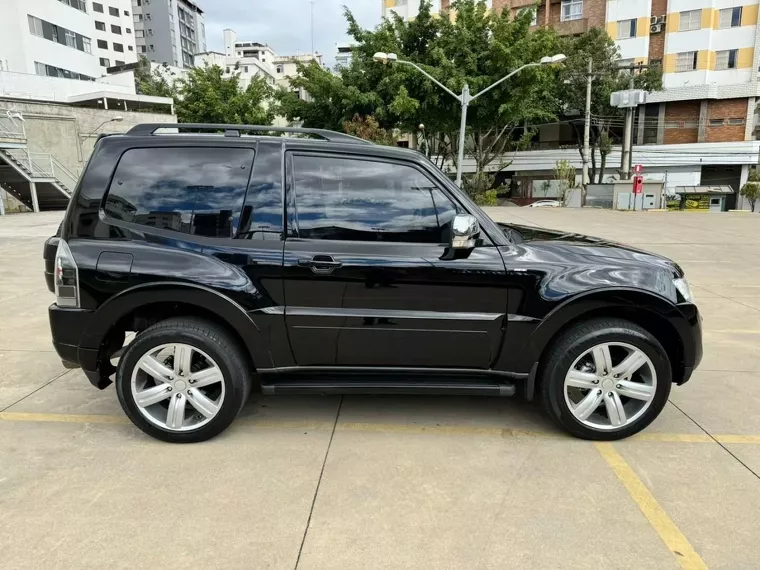 Mitsubishi Pajero Full Preto 7