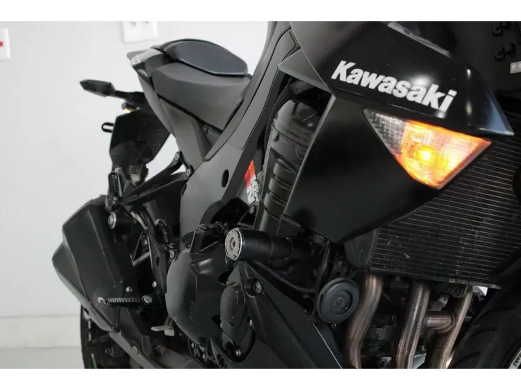 Kawasaki Kawasaki Z Preto 10