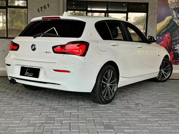 BMW 120i Branco 13