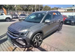Volkswagen Taos