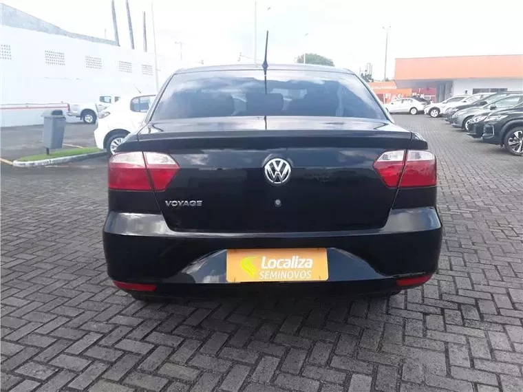 Volkswagen Voyage Preto 2