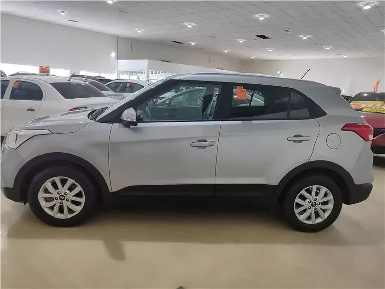 Hyundai Creta Prata 5