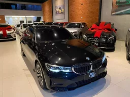 BMW 320i