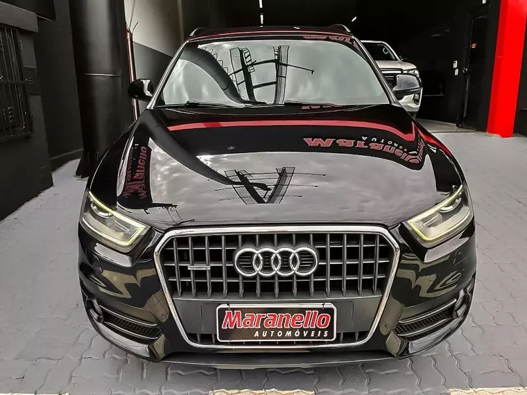 Audi Q3 Preto 8